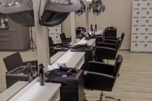 360°Figaro Neue Linie Friseur und Kosmetik GmbH
