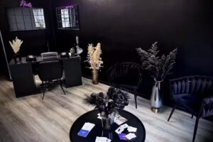 777 Hair & Extensions Studio