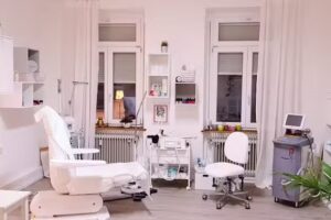 AB &ndash; Aesthetics Beauty von Kopf bis Fu&szlig;