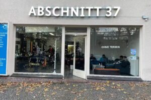 Abschnitt 37 &ndash; Herrenfriseur