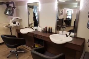 Abschnitt24 – Ihr Haarstudio