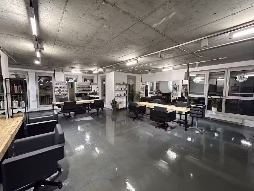 AH-Effect Hair Lounge