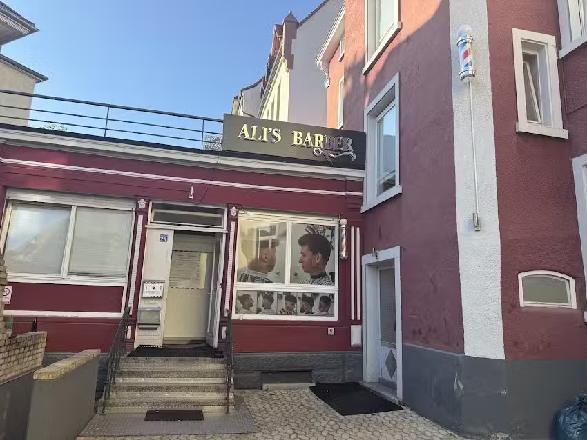 Ali&lsquo;s Barbershop