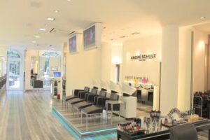 Andr&eacute; Schulz Salon