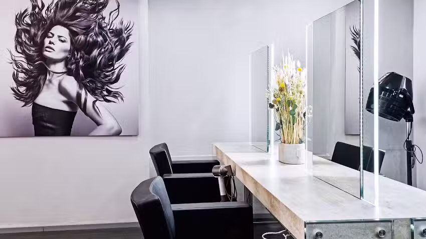 Andys Hairlounge
