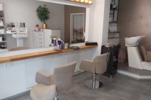 Angela Schirra Haare Beauty Wellness