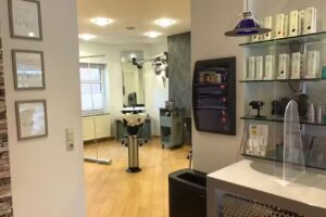 Anne Kremer Friseure