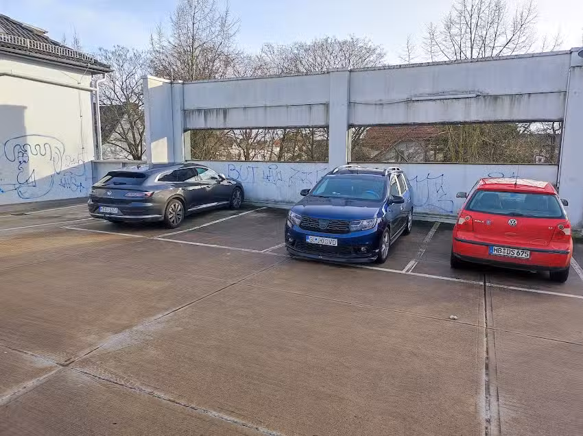 APO&lsquo;s Hair Cut