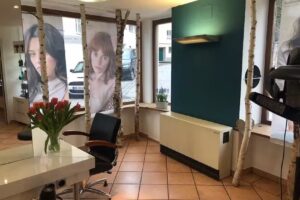 Art of Hair By Linda Minervino