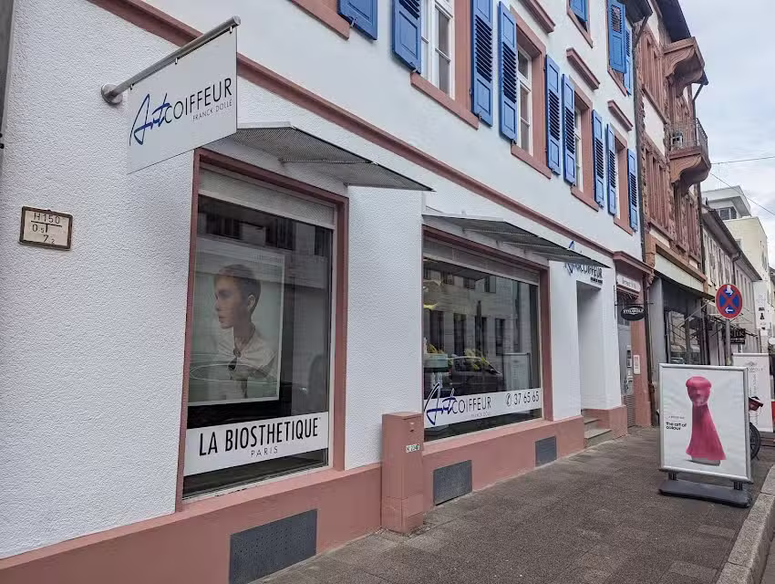 ArtCOIFFEUR Franck Doll&eacute; La Biosthetique