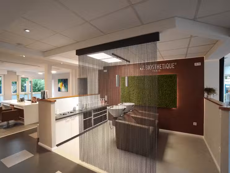 Arzu Hairstyle & Beauty