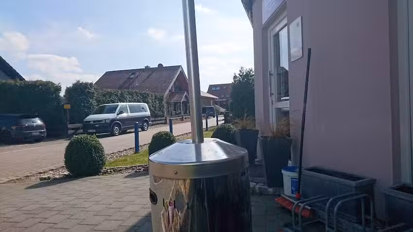 Attraktiv-Hairdesign