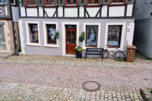 Aura Hair & Beauty Stylists