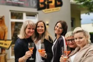 Ausra Style & Beauty