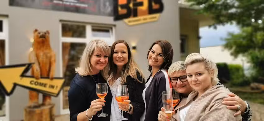 Ausra Style & Beauty