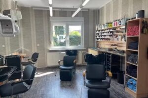 B. Walter Friseurstudio