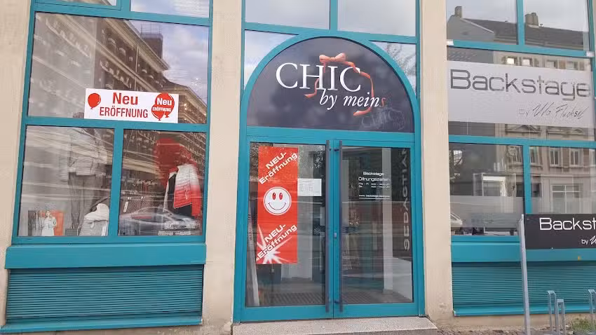 Backstage by Udo Flachsel