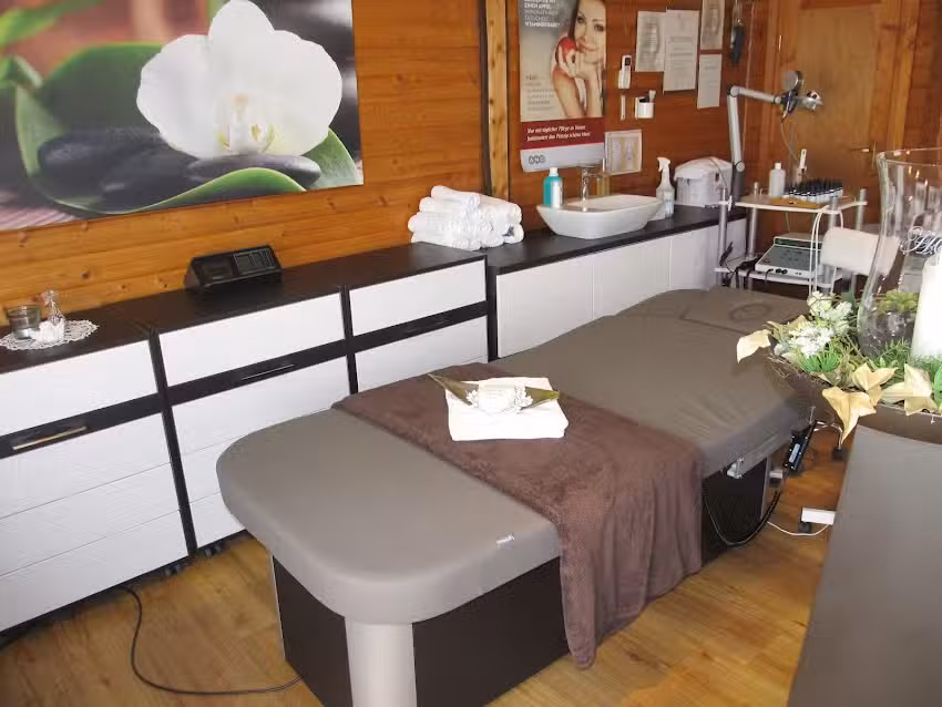 Balance Wellnessmassage & Sugaring