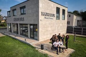 Barber&rsquo;s 1999 by Mu