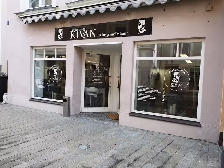 Barber Salon KIVAN