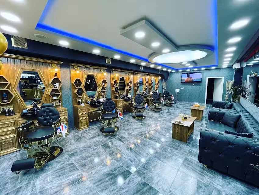 Barbershop by Karadagli &ndash; Fris&ouml;r &ndash; Barber &ndash; Salon &ndash; Bart &ndash; Haare &ndash; Frisur &ndash; Hair &ndash; Coiffeur &ndash; Hairstylist &ndash; Babier