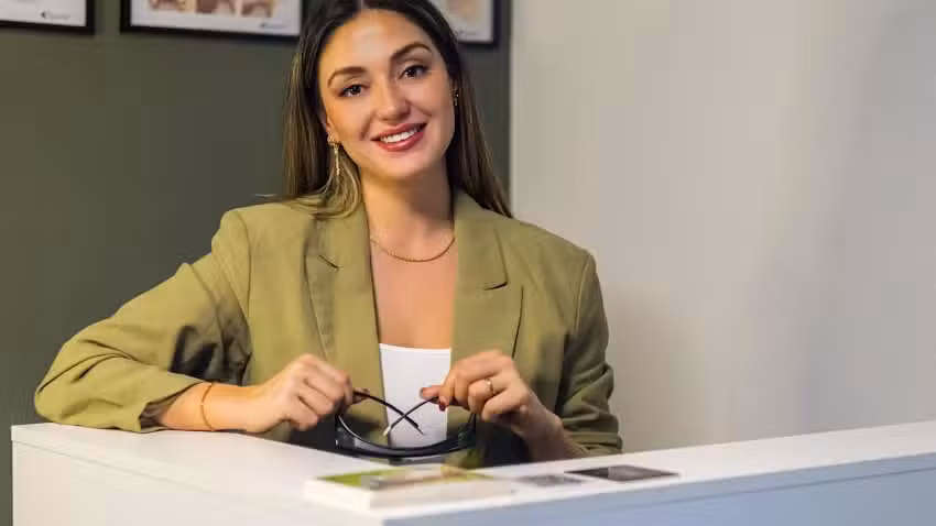 BE.S.THETIC by Seda D&uuml;zenli