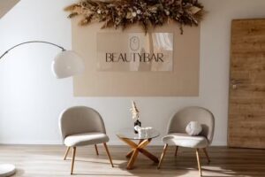 Beautybar &Ouml;hringen &ndash; by Elena & Marina