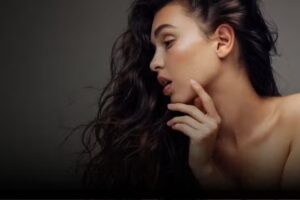 Bella Donna | Beauty Studio by Natalia Solopov • Haarpflege • Permanent Make-up • Gesichtsbehandlung