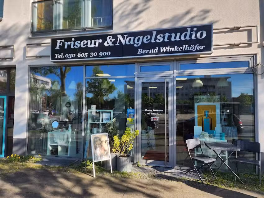 Bernd Winkelh&ouml;fer & Team Friseur & Nagelstudio