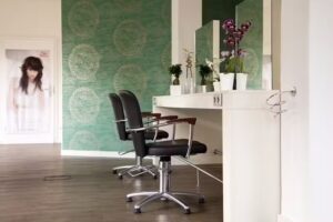 BETTINA’S HAARSTUDIO | Ihr Friseur in Erding