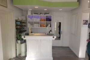 Biosthetik Salon – Julia Eschner