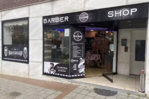 Black White Barbershop julich