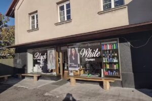 Black & White Friseursalon