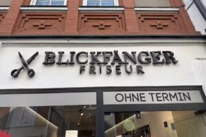Blickf&auml;nger Friseur