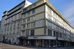 bloom&rsquo;s Friseur Wiesbaden &ndash; Kranzplatz