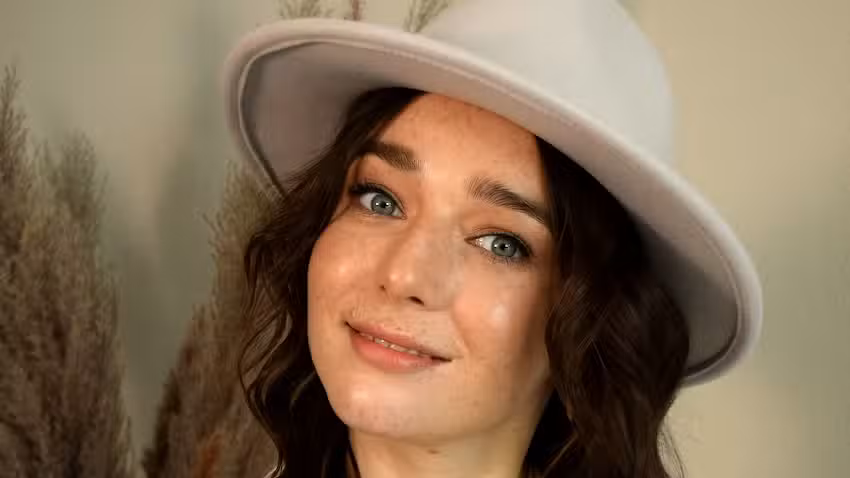 Bohemian Artist Hairstudio by Olga Malygin