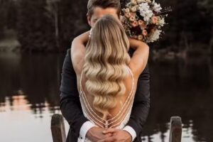 Bride Side &ndash; Hairstyle & Make-up &ndash; Braut Frisuren