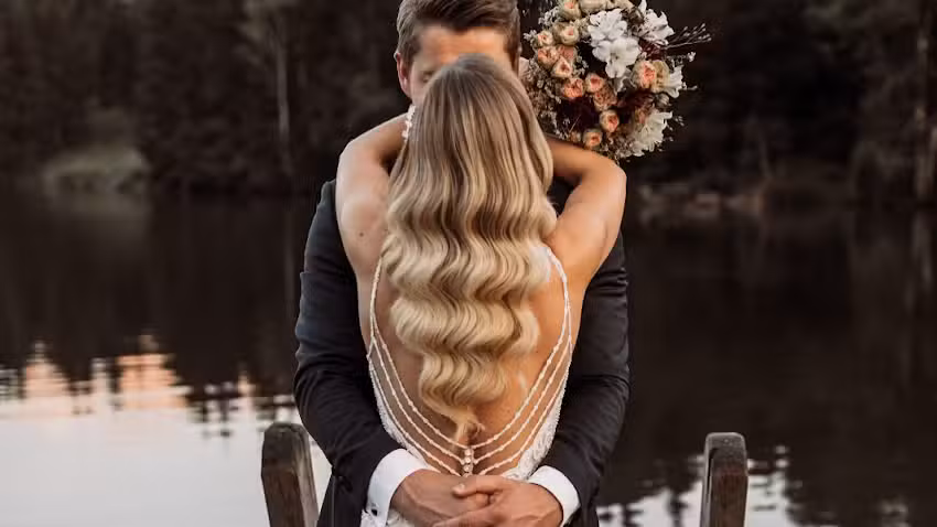 Bride Side &ndash; Hairstyle & Make-up &ndash; Braut Frisuren