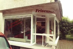 Br&uuml;cker Friseursalon