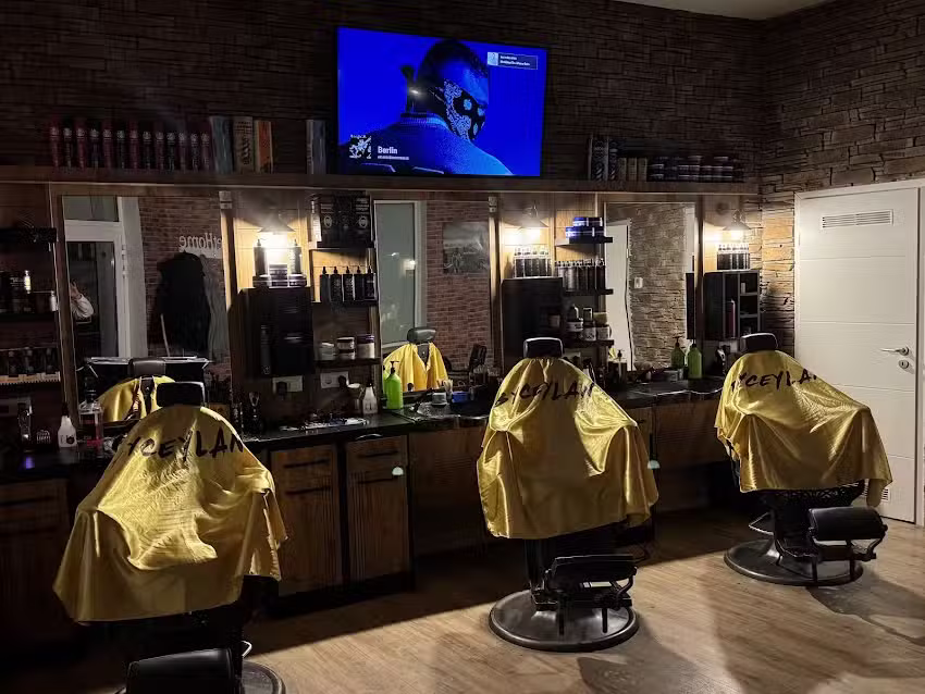By Ceylan BARBERSHOP