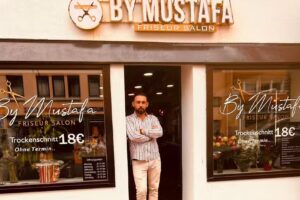 ByMustafa Friseursalon