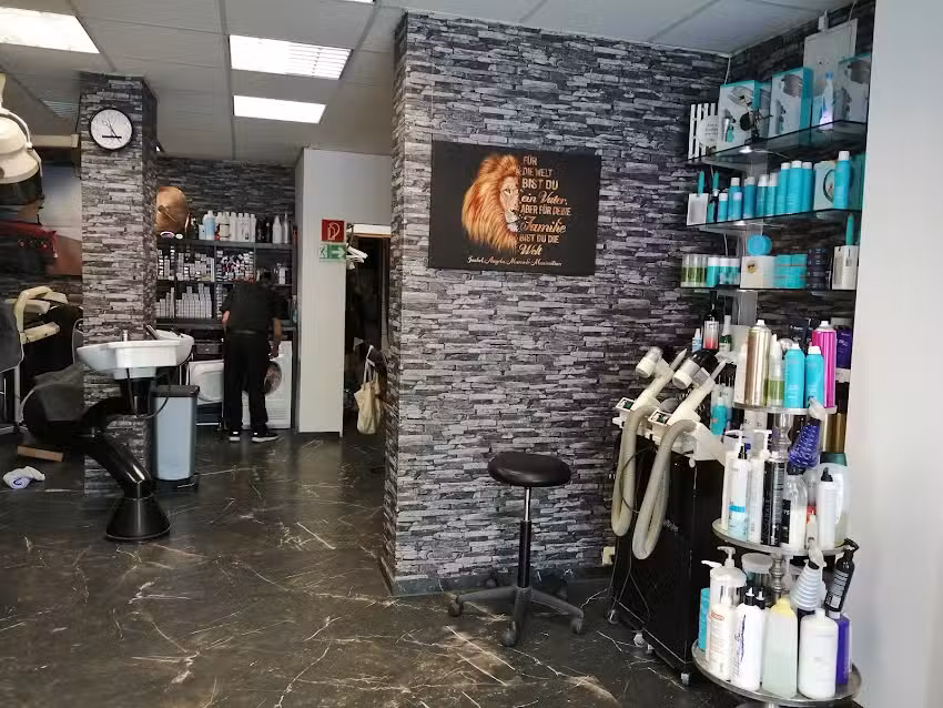 Camacho Friseursalon &ndash; Hanau