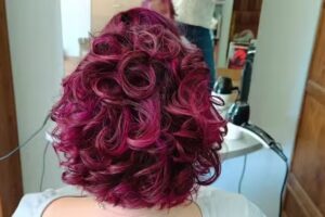 Carmen Volkmann , Kamm In