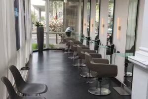 Chapmans Color & Cut