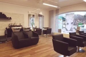Charmant & Chic &ndash; Ihr Friseursalon