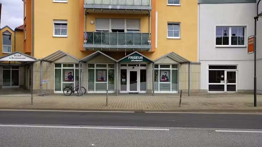 charmant eG der Friseure u. Kosmetiker