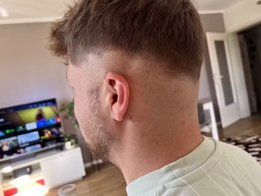 charmant eG der Friseure u. Kosmetiker