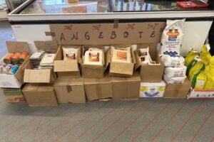 Charnelle afro call-shop & frisur salon-nagel studio