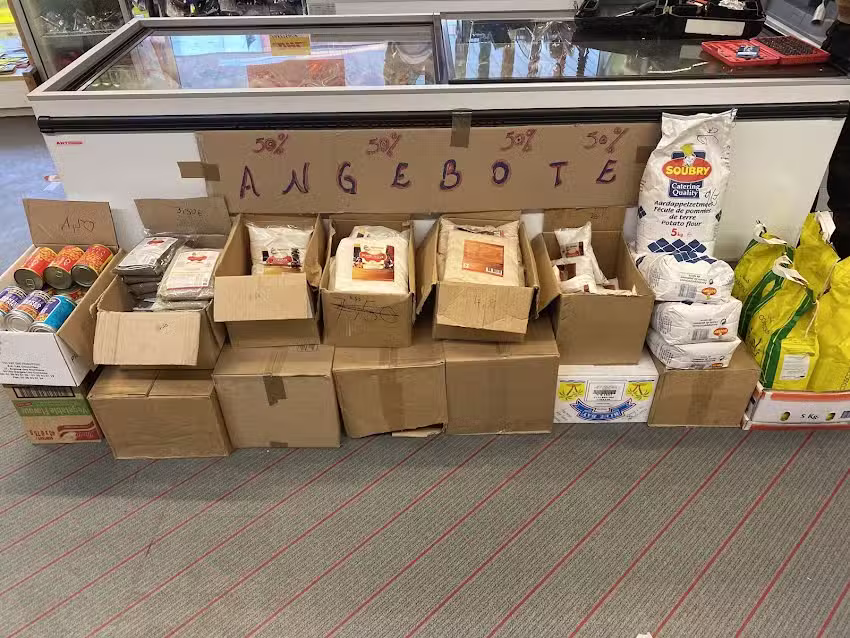 Charnelle afro call-shop & frisur salon-nagel studio