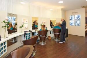 Chez Mare Friseursalon – Zweithaarstudio
